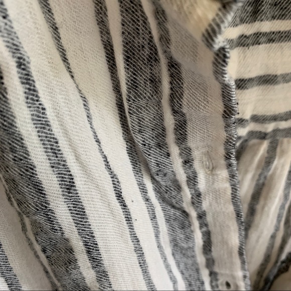 Lucky Brand • Gray Striped Sleeveless Tunic - Picture 6 of 6